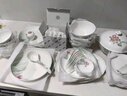 華光國瓷 骨瓷餐具碗碟套裝 高溫無(wú)鉛鎘釉中彩抗菌餐具   荷滿(mǎn)庭香 8人配禮盒裝【抗菌瓷】 46頭 曬單實(shí)拍圖