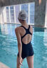 普拉施（PULASSI）泳衣女泡溫泉連體大碼顯瘦開(kāi)衩2025新款連體基礎競速泳衣女 黑色平角【彈力修身】 M （150-158cm）建議42-48kg) 曬單實(shí)拍圖