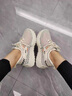 馳荿網(wǎng)鞋夏季透氣女鞋2026新款網(wǎng)面運動(dòng)鞋女士軟底單網(wǎng)小白鞋子女薄款 米色-平底薄款 37 曬單實(shí)拍圖