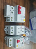 德力西電氣明裝配電箱空開盒戶外防水電盒空氣開關(guān)保護(hù)盒塑料漏電家用小電箱 5回路空盒 非德力西 曬單實(shí)拍圖