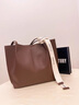 Reessy奢侈品牌包包女包2026新款百搭真皮大容量單肩包 咖色 曬單實(shí)拍圖