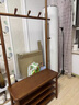 希音實(shí)木換鞋凳掛衣架一體衣架落地臥室家用入戶(hù)門(mén)口玄關(guān)鞋架帶衣帽架 60cm三層【胡桃色】鞋凳掛衣架 曬單實(shí)拍圖