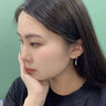 老鳳祥999足銀小銀條耳環(huán)2025新款耳釘養(yǎng)耳洞生日禮物女士送女朋友老婆 999銀*小銀條耳環(huán)【品牌禮盒】 曬單實(shí)拍圖