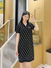 玖姿·安娜蔻復(fù)古簡(jiǎn)約草莓提花POLO領(lǐng)針織連衣裙女2025夏季新款 花黑 L 曬單實(shí)拍圖