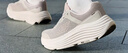 斯凱奇（Skechers）縱云跑步鞋秋季厚底增高運動(dòng)女鞋緩震休閑戶(hù)外健步鞋129470 曬單實(shí)拍圖
