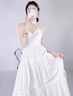 舒芳蝶（shufangdie）法式白色V領(lǐng)吊帶連衣裙子女裝2025夏季新款海邊度假收腰蛋糕長(zhǎng)裙  【白色】 M 曬單實(shí)拍圖