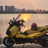 未來(lái)之眼星際X80摩托車(chē)射燈電動(dòng)車(chē)燈led強(qiáng)光超亮遠(yuǎn)近激光透鏡前大燈爆閃 星際X80【近黃遠(yuǎn)黃】汽車(chē)級(jí)切線(xiàn) 曬單實(shí)拍圖