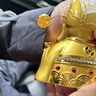 一賓（YIBIN）汽車擺件財神爺車載香水香薰飾品高檔車內(nèi)裝飾品中控臺招財男女士 財神爺【金色】 曬單實拍圖