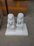 漢白玉墓地供奉守靈小石獅子擺件一對看門(mén)石碑前陵園墓地隨葬品花瓶香爐組合墓穴石雕祭祀工藝品禮品 獅子高25cm 曬單實(shí)拍圖