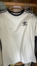 阿迪達斯（adidas）三葉草男裝女裝 2026春季新款時(shí)尚情侶圓領(lǐng)短袖T恤修身休閑運動(dòng)服 KB2460/白色全棉/男女同款 XS 【建議體重90斤-105斤】 曬單實(shí)拍圖