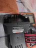 通用東城東成牧田款18V20V扳手電池充電寶轉(zhuǎn)換器給手機(jī)充電帶電筒 東成20V上按鍵用2個(gè)USB5V3A 曬單實(shí)拍圖