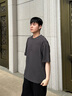卡賓（CABBEEN）【重磅純棉】男裝半袖結(jié)構(gòu)T恤2025夏季新款寬松圓領(lǐng)短袖上衣 深灰色56（寬松版型） XL /180/52 曬單實拍圖