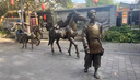 玻璃鋼仿銅人物雕塑定制古代民俗農(nóng)耕鑄銅像廣場校園文化景觀擺件 桔紅色 打糍粑定金 曬單實拍圖