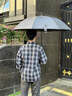 左都超輕碳纖維雙人大號(hào)自動(dòng)長(zhǎng)柄雨傘加大加厚固抗風(fēng)黑膠商務(wù)晴雨旅游 碳素黑黑膠超大傘面超強(qiáng)抗風(fēng) 曬單實(shí)拍圖