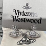 薇薇安·威斯特伍德（Vivienne Westwood）西太后土星耳釘輕奢小眾耳飾送女友送女友生日禮物旗艦正品 銀色 曬單實(shí)拍圖