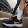 耐克（NIKE）男鞋子男 25夏季新款運動鞋RUN SWIFT 3飛線透氣網(wǎng)面鞋減震跑步鞋 【主推】010-黑色金勾/曬圖退10 42 （內(nèi)長265mm） 曬單實拍圖