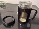 易峰辦公玻璃杯男士個人專用泡茶水分離水杯帶把手柄帶蓋防摔隔熱杯子 黑色 1L 辦公杯550ml長濾網(wǎng) 曬單實拍圖
