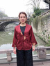 俞兆林媽媽外套春裝國風(fēng)中年女裝民族風(fēng)2025年新款媽媽裝50-60歲洋氣女 紅色上衣+黑色背心+褲 3XL [115-130斤] 曬單實拍圖
