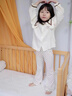 moonkids女童喇叭褲夏季薄款兒童波點(diǎn)休閑長褲小女孩2025夏裝九分微喇褲子 18378杏色喇叭褲 110 cm 曬單實(shí)拍圖