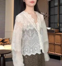VEOX高端2025新款春夏季V領(lǐng)鉤花鏤空蕾絲拼接時(shí)尚顯瘦開(kāi)衫襯衣女 圖片 S80-95斤 曬單實(shí)拍圖