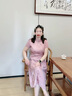 啄木鳥(niǎo)（TUCANO）母親節禮物新中式媽媽夏裝國風(fēng)連衣裙改良旗袍中老年女過(guò)膝長(cháng)裙子 粉色 3XL (推薦120-135斤) 曬單實(shí)拍圖