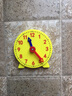 博教（BOJIAO）【全網(wǎng)低價(jià)】鐘表模型小學(xué)生數學(xué)一二年級時(shí)鐘兒童教學(xué)學(xué)具學(xué)習認識時(shí)間 黃色鐘表12小時(shí)兩針聯(lián)動(dòng) 曬單實(shí)拍圖