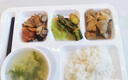 甜雅靜A5白色密胺仿瓷快餐盤學生食堂分格餐盤套裝加深六格塑料長方飯盤 五件套裝=餐盤+碗+杯+勺+筷 曬單實拍圖