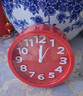 OIMG臺式創(chuàng  )意個(gè)性學(xué)生兒童鐘表床頭靜音石英鐘桌面小擺件鬧鐘電子時(shí)鐘 圓形紅色 曬單實(shí)拍圖