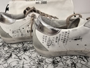 Golden Goose x 易烊千璽共創(chuàng  )聯(lián)名系列 銀尾經(jīng)典款Super-Star鞋履GGDB 白色/銀色女款 36 曬單實(shí)拍圖