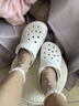 卡駱馳（CROCS）夏季新款洞洞鞋男鞋女鞋休閑經(jīng)典clog克駱格沙灘鞋拖鞋涼鞋10001 10001-100/白色 39 -40(250mm) 曬單實(shí)拍圖