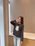 百家好/百家好韓系貓咪印花圓領(lǐng)T恤女2025春季顯瘦打底上衣 深灰色 L 曬單實(shí)拍圖