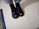 啄木鳥真皮涼靴女品牌斷碼夏季新款粗跟涼鞋軟底休閑鞋厚底魚嘴鏤空羅馬 黑色 35 曬單實拍圖
