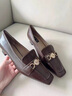 NINE WEST/玖熙美國品牌高跟鞋女2025秋新款復(fù)古氣質(zhì)徽章飾扣方頭深口真皮 深棕色 34 (220mm) 曬單實(shí)拍圖