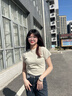 韓系正肩短袖T恤女夏季冰絲針織衫小眾修身辣妹體恤短款純色上衣 灰色 L 曬單實(shí)拍圖