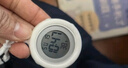 樂心（HIIN）迷你鬧鐘小臺表學生電子表兒童便攜貼墻鬧鐘車載廚衛(wèi)鐘表夜光掛表 電子掛表牛奶白【鬧鐘秒表】 曬單實拍圖