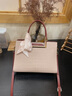 CALWAN KEODH手提包包女包大容量斜挎通勤高級感媽媽包生日禮物送女友老婆 【杏色】品牌輕奢時(shí)尚大氣實(shí)用走心女生閨蜜 小眾百搭休閑大包 曬單實(shí)拍圖