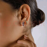 APM Monaco小巧藍(lán)色和白色愛心耳環(huán)女簡約浪漫圓環(huán)時(shí)尚耳飾生日禮物 曬單實(shí)拍圖