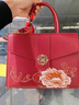 PGPR包包女2025新款刺繡國風(fēng)牡丹花新娘包手提包媽媽包母親節(jié)禮物包 紅色【禮盒+賀卡】 曬單實拍圖
