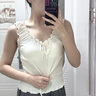 妙奕嘉吊帶背心女可外穿設計感吊帶緊身修身無(wú)袖上衣打底內搭純欲短袖女 杏色褶皺木耳邊背心 均碼 曬單實(shí)拍圖