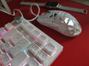 AULA狼蛛SC620無(wú)線(xiàn)鼠標電競游戲辦公鼠標有線(xiàn)/2.4G/藍牙三模連接便攜可充電鏤空輕量化設計電腦筆記本家用 等高線(xiàn)-白色【PAW3311+環(huán)宇微動(dòng)】 曬單實(shí)拍圖