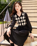 香影黑色v領(lǐng)連衣裙女2024秋冬季新款法式針織拼接菱格假兩件裙子 黑色 M 曬單實(shí)拍圖