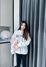 鷗咖諾可愛粉色兔子趴趴斜挎包女軟萌少女心雙肩兩用包毛絨玩偶背包 粉色 不帶禮盒 曬單實(shí)拍圖