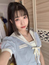 婍妡（Qeeshine）美式學(xué)院風(fēng)收腰顯瘦jk制服套裝水手領(lǐng)襯衫上衣+蓬蓬裙甜酷兩件套 藍海軍領(lǐng)上衣+杏色短裙+領(lǐng)結(jié)胸牌 S 建議90斤內(nèi) 曬單實拍圖