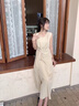 對白法式扭結無(wú)袖連衣裙女2025夏新款圓領(lǐng)設計感收腰氣質(zhì)背心長(cháng)裙 姜黃色 S 曬單實(shí)拍圖
