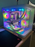 半島鐵盒 白澤 翊 海景房機箱曲面弧形玻璃全景側透360水冷MATX臺式電腦主機箱 白色+極光Z13 ARGB風(fēng)扇【1正5反】 曬單實(shí)拍圖