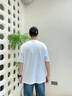 Calvin KleinJeans夏季男女情侶中性通勤ck純棉落肩袖寬松圓領(lǐng)短袖T恤40HM229 YAA-亮白色 L （推薦150-170斤） 曬單實(shí)拍圖