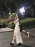 FSHE落跑公主白色吊帶連衣裙女夏季收腰不規則下擺碎花裙子2025年新款 米色 S 曬單實(shí)拍圖