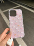 鑒百伊 少女心可愛Kitty貓帶搖搖樂支架適用iphone16pro手機殼蘋果15保護套14全包防摔13新款外殼 滿屏波點Kitty貓【單殼】 iPhone 16 曬單實拍圖