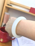 豆蔻時(shí)光精品和田玉手鐲女款白玉鐲子瑩潤(rùn)平安鐲送媽媽送老婆內(nèi)徑55-56mm 曬單實(shí)拍圖