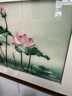 湖畔閨秀蘇小姐蘇州純手工刺繡荷花餐廳別墅客廳餐廳裝飾送禮蘇繡成品掛畫 1.彩色荷花 含框尺寸58CMX88CM 曬單實拍圖